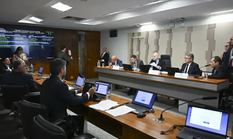 Crime Organizado: CPI convida Moraes e Toffoli para falarem do Master